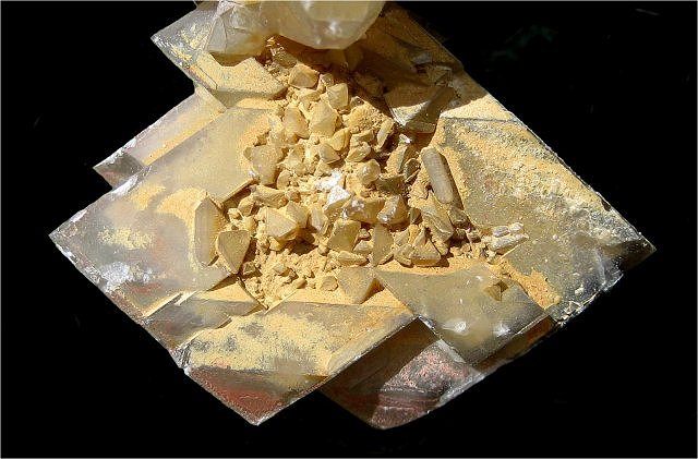 barite-colorless-crystals-with-yellow-coating-China