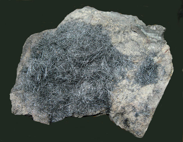 boulangerite-gray needle-like crystals