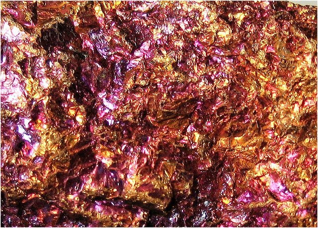 chalcopyrite-massive with colorful tarnish
