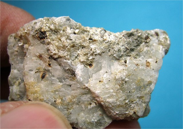 Chondrodite - Shiny Cleavage Surfaces