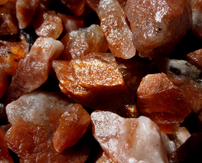 feldspar-sunstone-orange sparkles-India