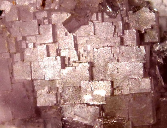 fluorite-cubic crystals-pink