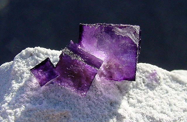 fluorite-cubic crystals-purple