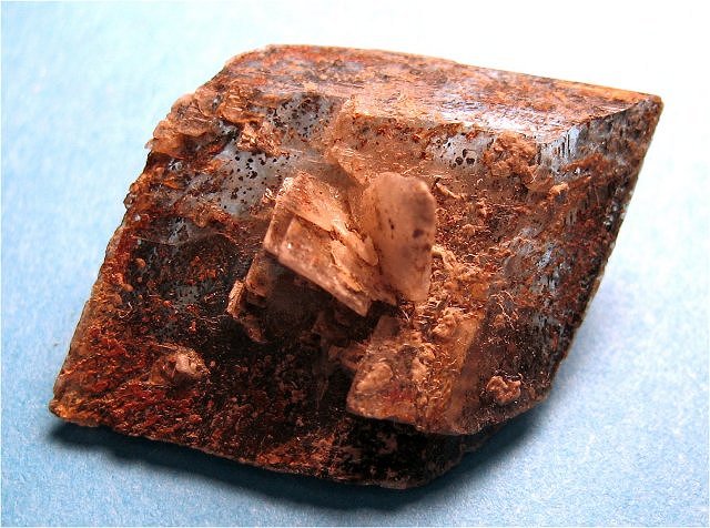 glauberite-brown crystals