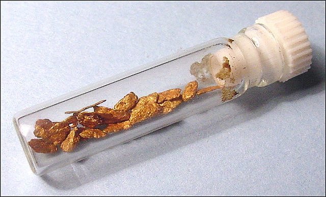 gold-small gold nuggets