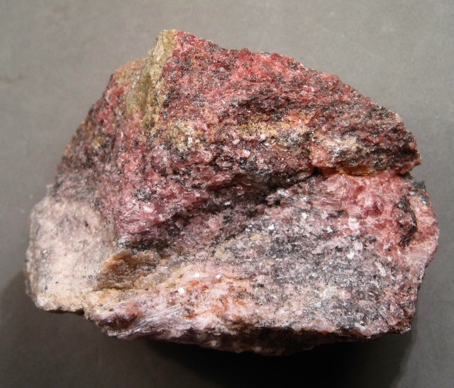 hexagonite-pink-massive