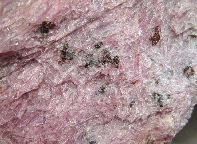 hexagonite-pink-massive
