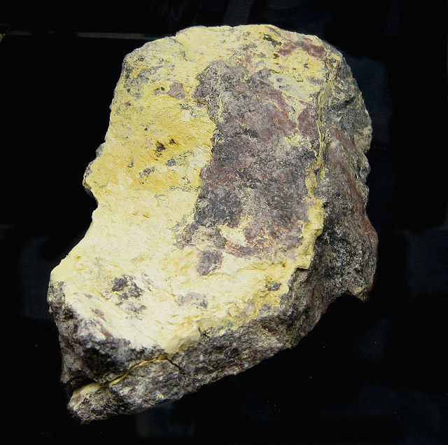 Kasolite-White-Yellow Powdery Coating