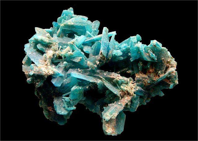 kroehnkite-pale blue crystal cluster