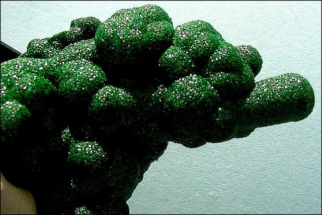 malachite-green-botryoidal-Africa-1