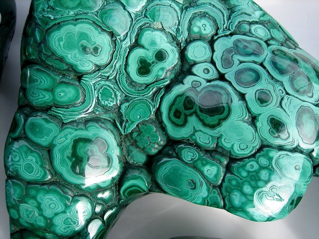 malachite-green-polished surface-Africa-3224
