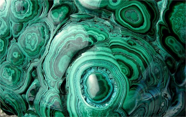 malachite-green-polished surface-Africa-3229a