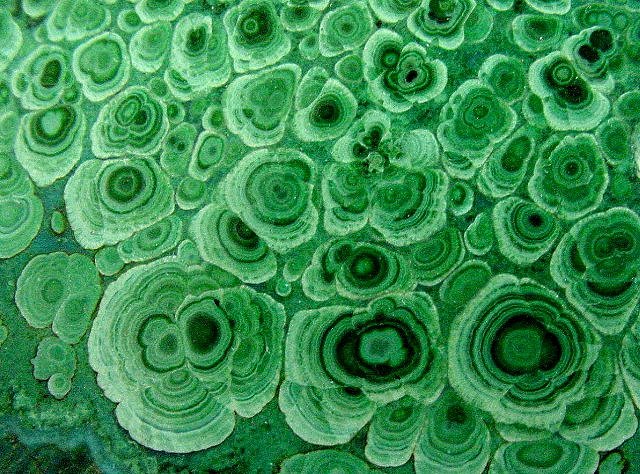 malachite-green-polished surface-Bagdad Arizona-40