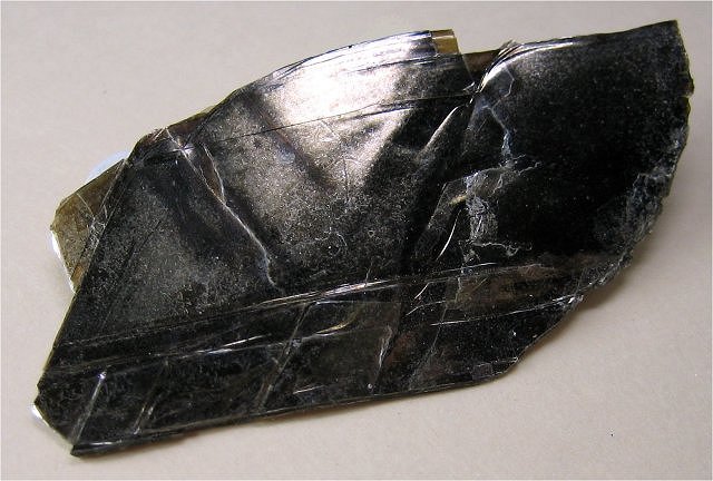 mica-phlogopite-brown mica-231b