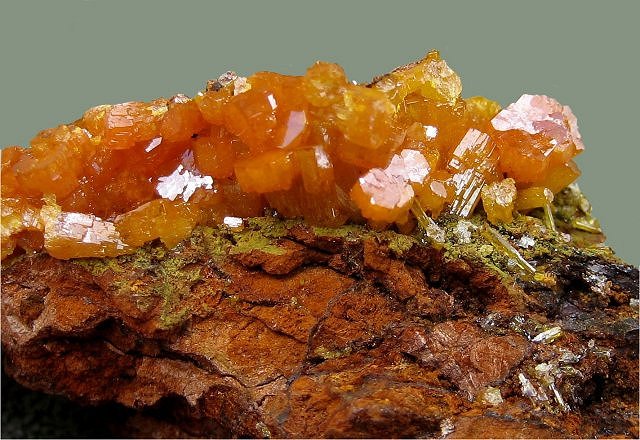 mimetite-orange crystals-close view-China-2744