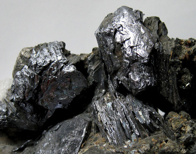 molybdenite-silvery gray crystals-close view-2375a
