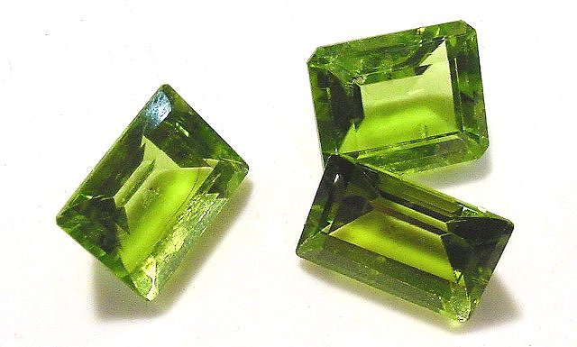 olivine-peridot faceted gems