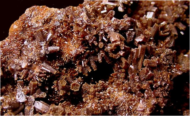 pyromorphite-reddish brown crystals