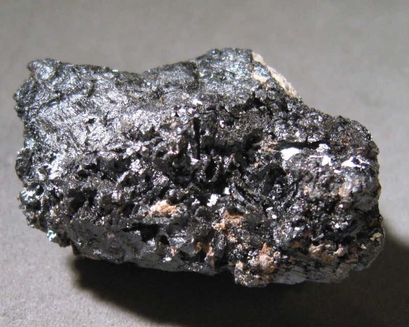 rutile-dark gray crystalline mass-Arkansas