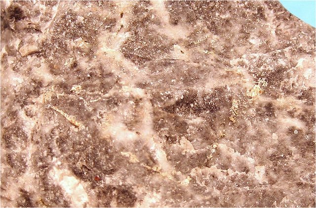 scheelite light brown massive