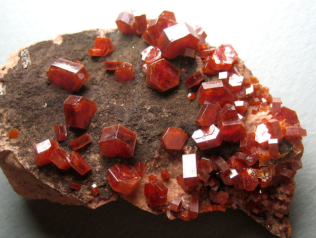 vanadinite red crystals Morocco