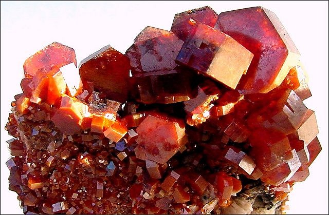 vanadinite-red crystals-Morroco