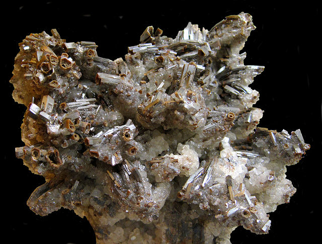 vanadinite white crystals Mexico