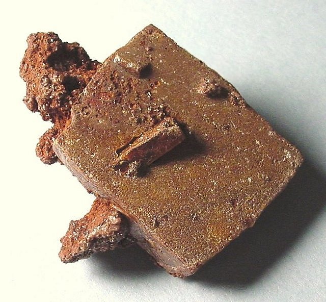wulfenite brown crystal