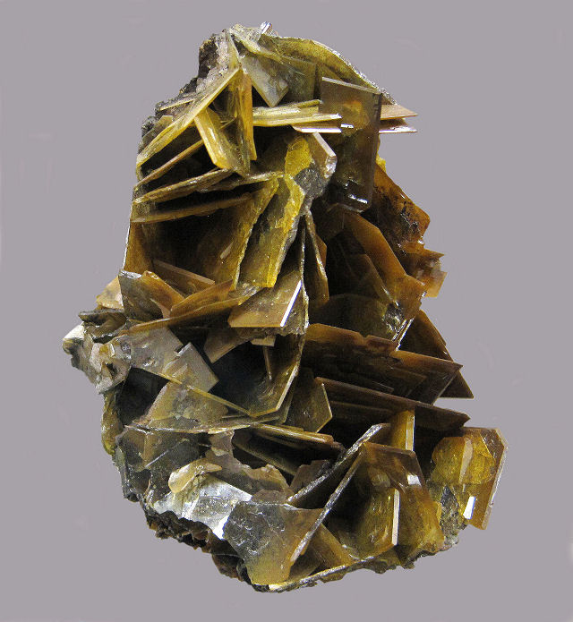 wulfenite cluster of light yellow square crystals