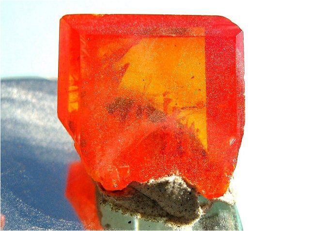 wulfenite reddish orange crystal