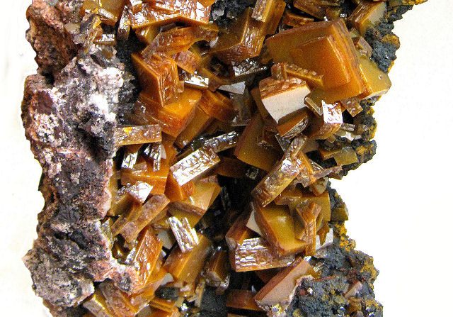 wulfenite thick brownish yellow square crystals