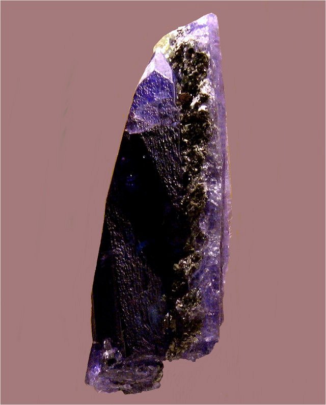 zoisite deep blue crystal tanzanite Tanzania