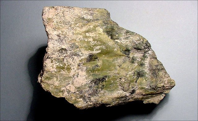 Serpentine - Light Green